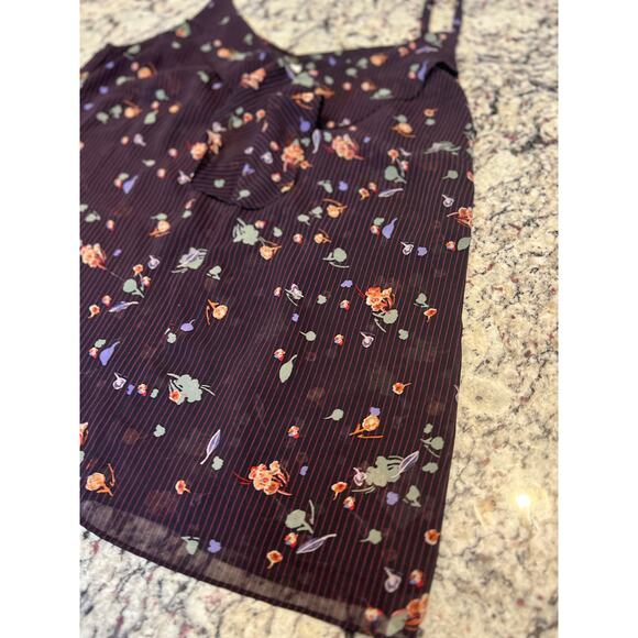 Cabi 3607 pinstriped cami top women’s size M - Picture 4 of 10